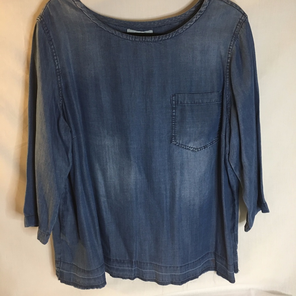 NWT Alexander Jordan  Women's 3/4  Sleeved Denim Top / Size 1X